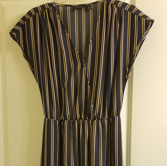 halogen v neck maxi dress